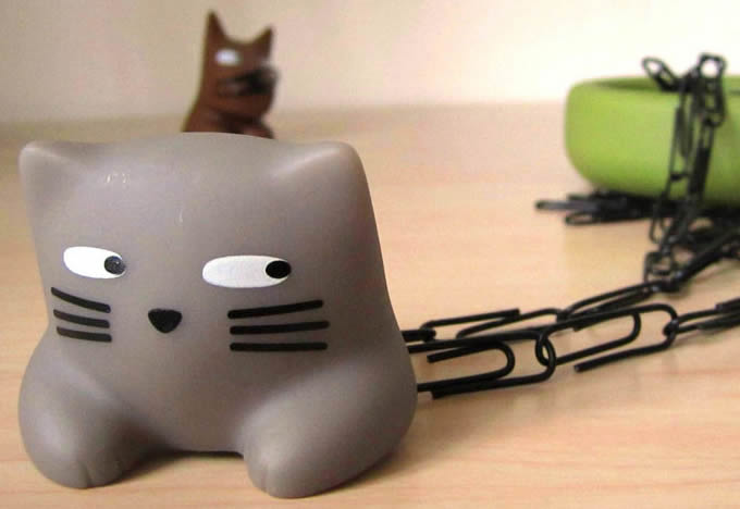 Magnet Cat/Dog Paper Clip Holder - FeelGift